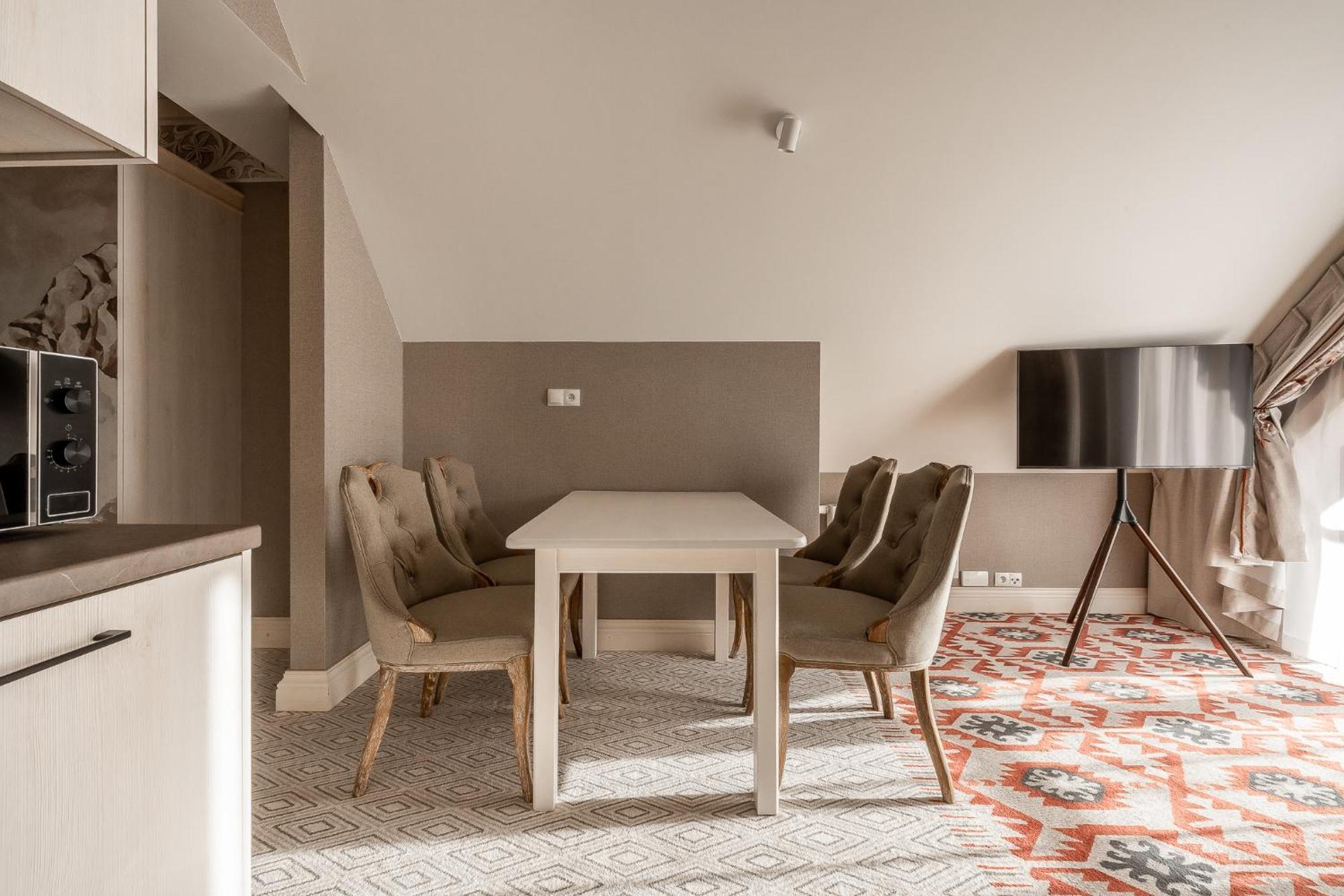 בוקוווינה טטז'אנסקה Apartamenty Aries Residence Bukowina מראה חיצוני תמונה