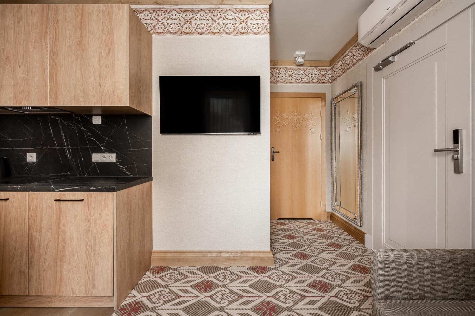 בוקוווינה טטז'אנסקה Apartamenty Aries Residence Bukowina מראה חיצוני תמונה