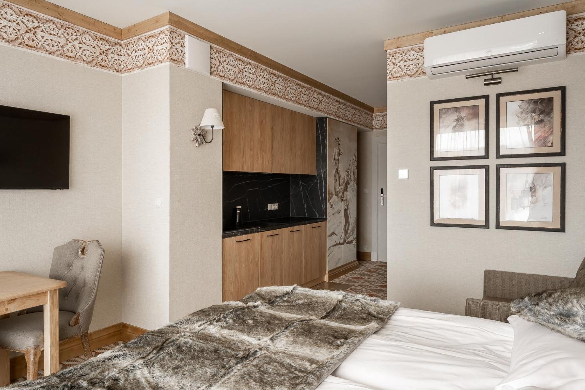 בוקוווינה טטז'אנסקה Apartamenty Aries Residence Bukowina מראה חיצוני תמונה