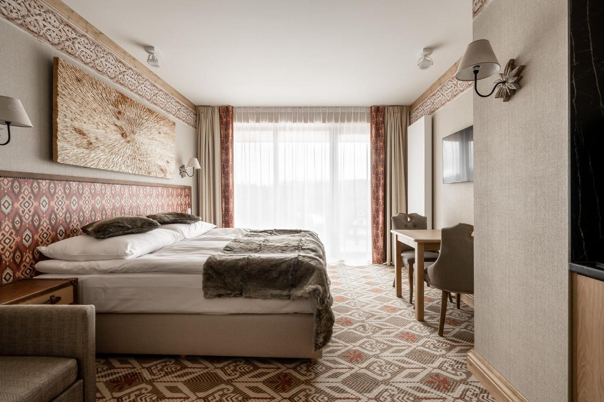 בוקוווינה טטז'אנסקה Apartamenty Aries Residence Bukowina מראה חיצוני תמונה