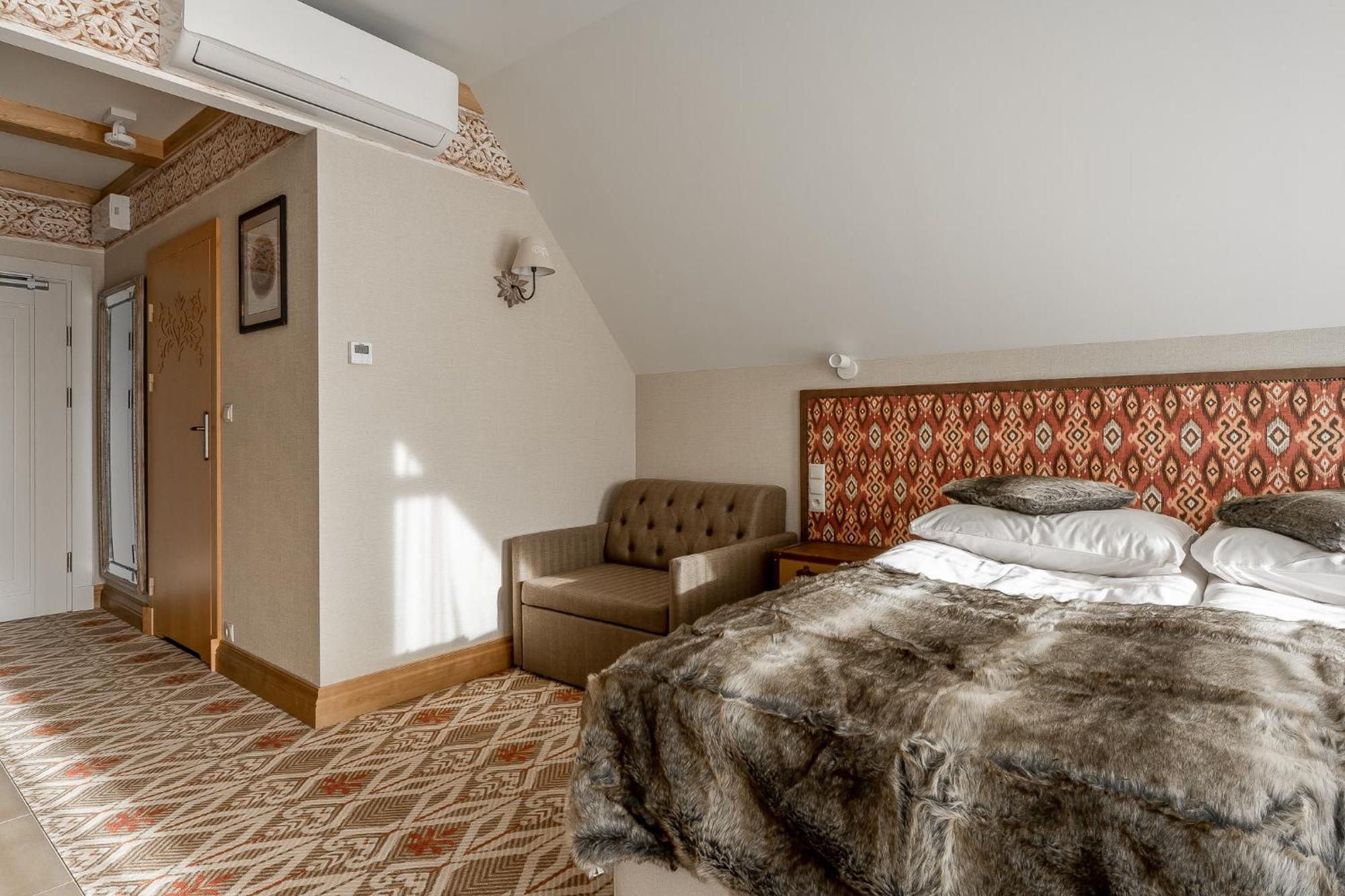 בוקוווינה טטז'אנסקה Apartamenty Aries Residence Bukowina מראה חיצוני תמונה
